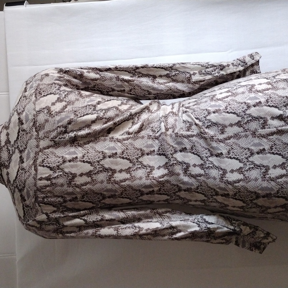 Vici Python Print Wrap Style Midi Dress S - image 4